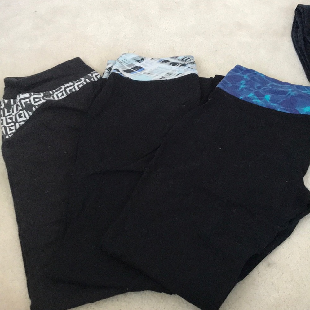 *3 Pairs of Leggings*